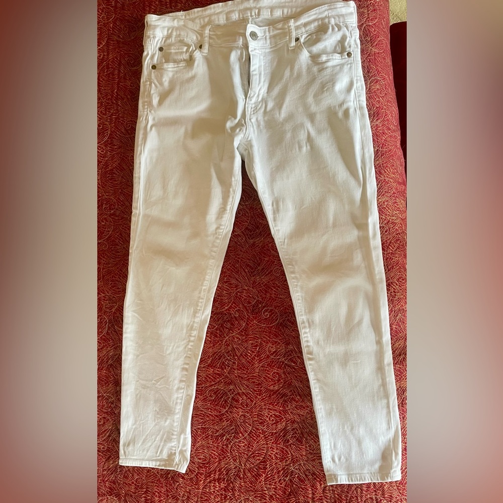 White Skinny Crop Jeans